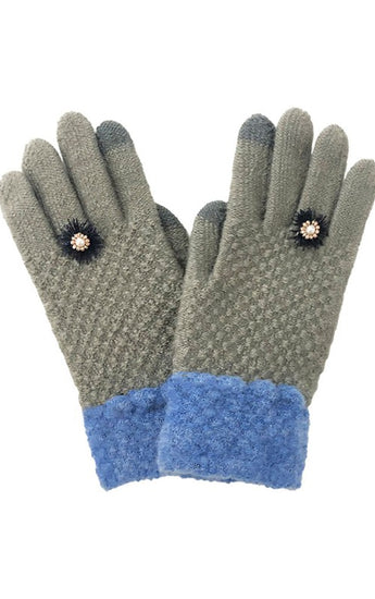 Vintage Inspired Knit Gloves